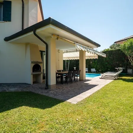 Villa Faggio 14 *